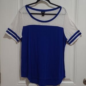 Torrid Blue and White Short Sleeve T-Shirt with Sporty Stripes